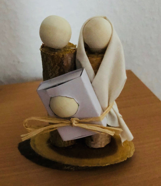 Advent: Schlichte Weihnachtskrippe gestalten