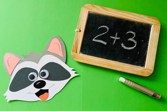 Das neue Schuljahr planen: Ein Klassenmaskottchen – Waschbär