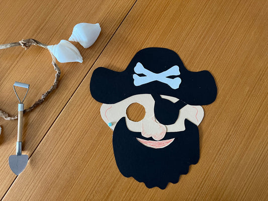 Seeräuber und Piraten: Bastelidee – eine Maske