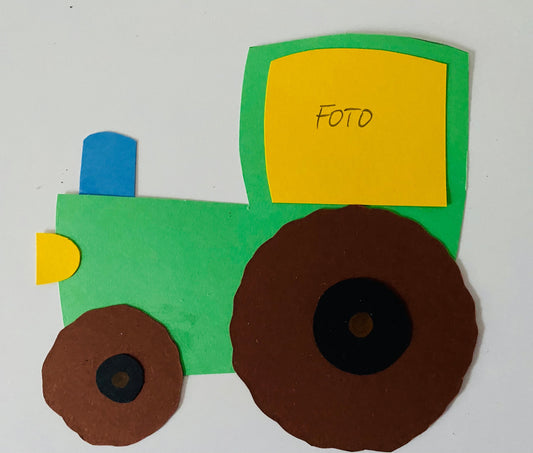 Zum Vatertag: Eine Grußkarte - Traktor