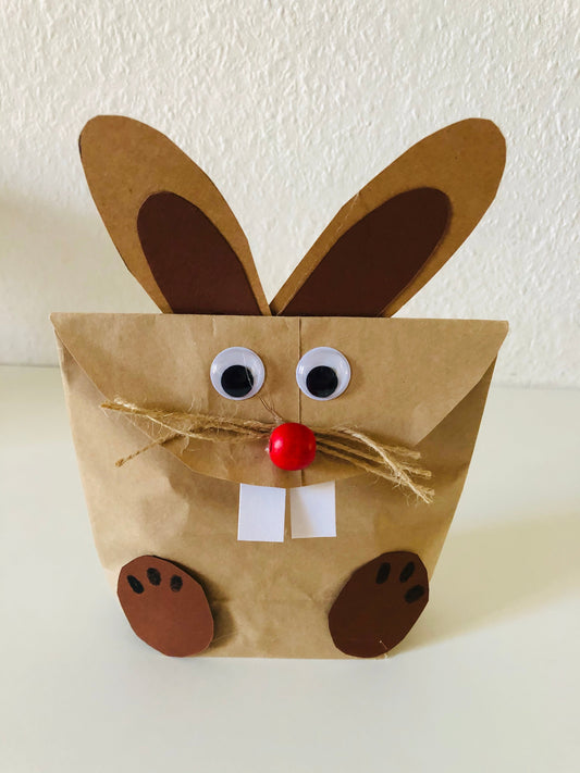 Im Frühling: Eine Hasentüte basteln