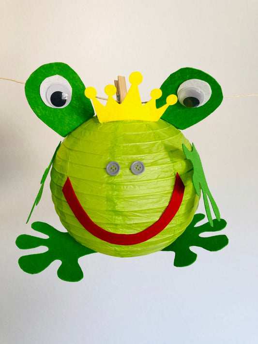 Im Sommer: Lampions für Party basteln - Froschkönig