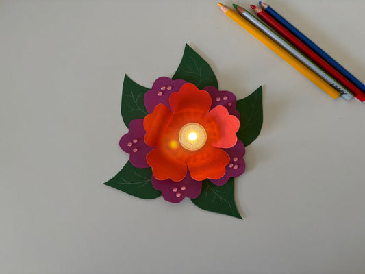 Zum Muttertag: Eine leuchtende Blume basteln